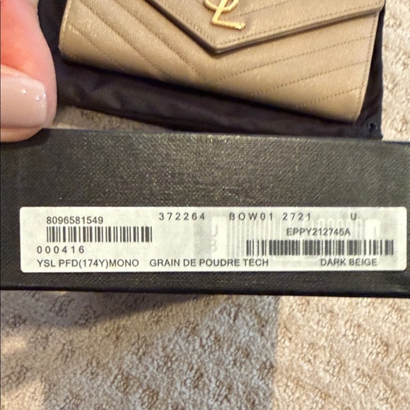 Saint Laurent Monogramme logo leather flap wallet dark beige - Picture 3 of 12